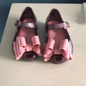 Mini Melissa size 6